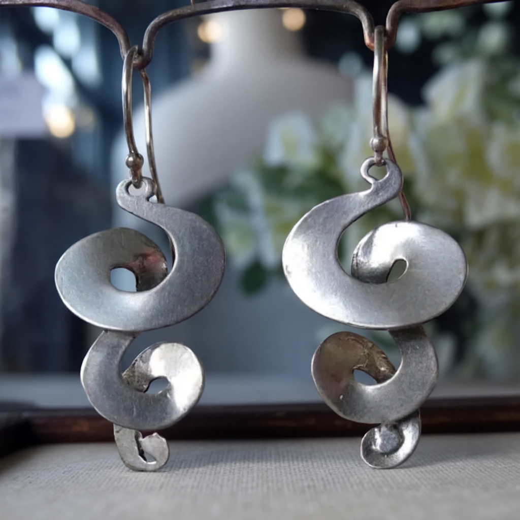 Silver Vintage Spiral Earrings 