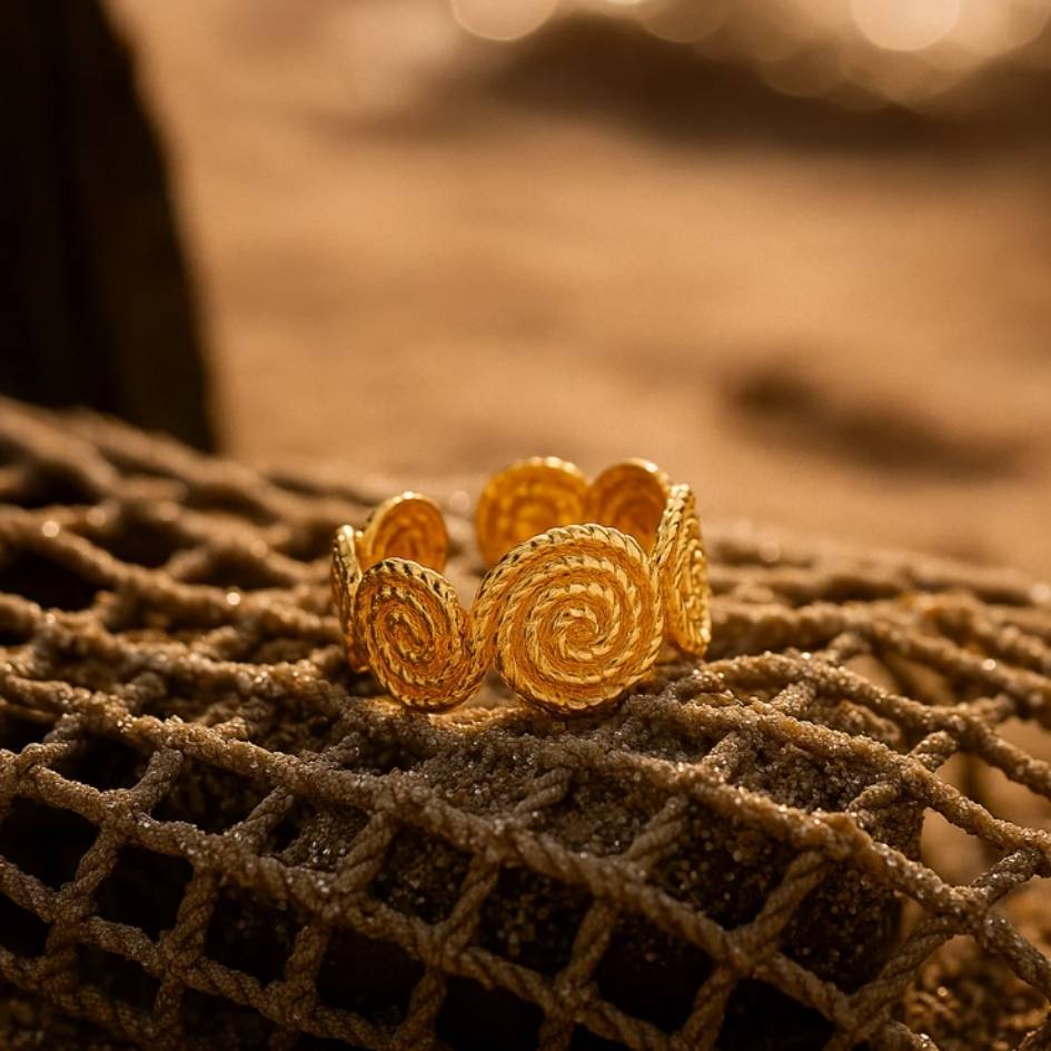 Thasalla | Golden Spirals