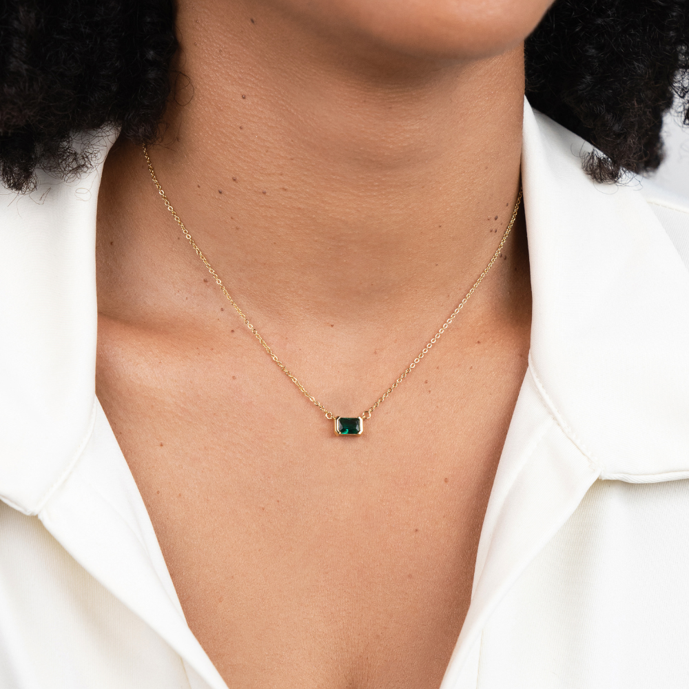 Delicate Emerald Necklace 