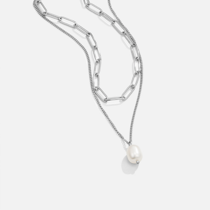 Elegant Pearl Drop Necklace 