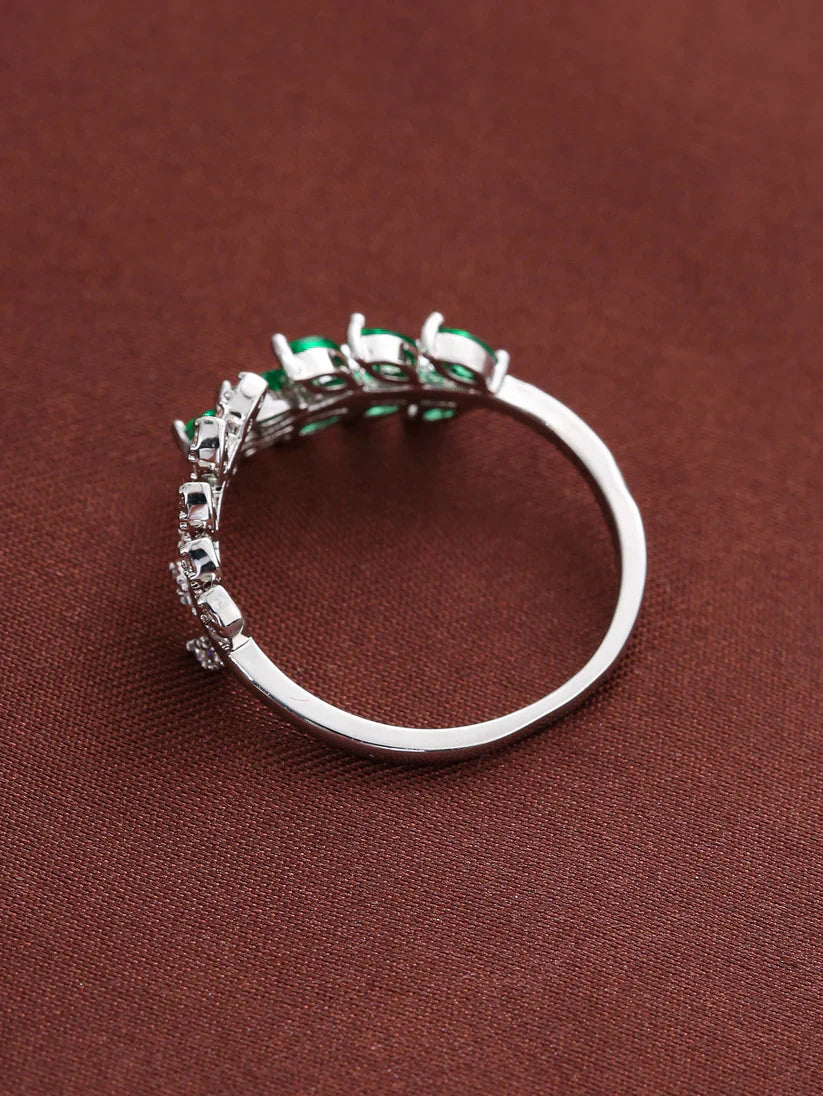 Antique Green Leaf Ring