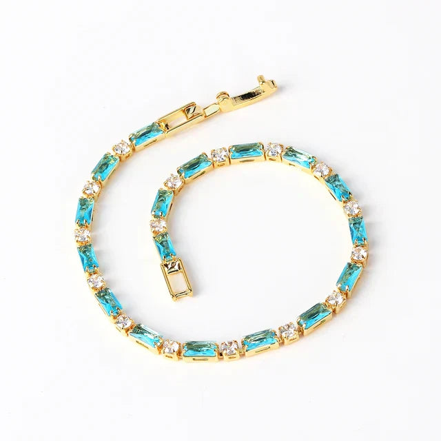 Elegant Natural Turquoise and Gold Bracelet