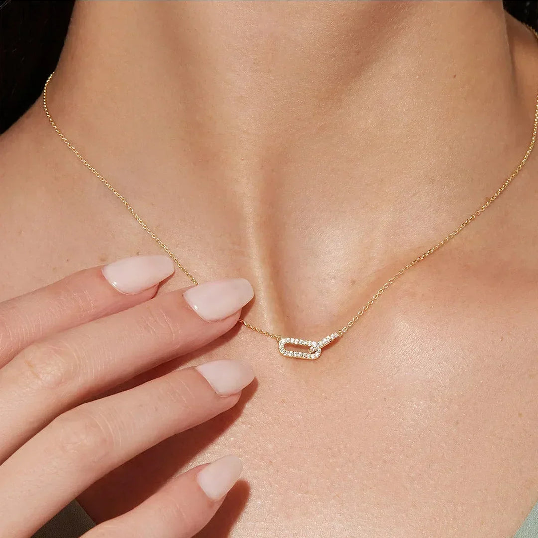 Elegant Metal Wrinkled Flower Pendant Necklace