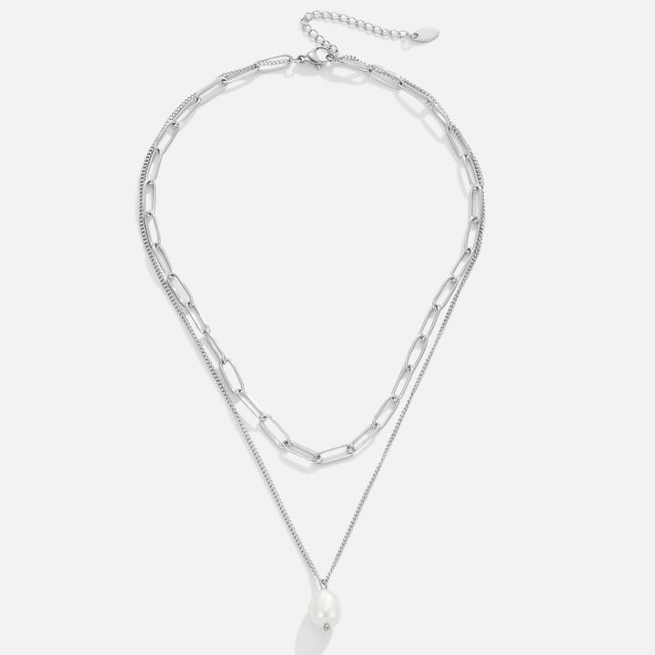 Elegant Pearl Drop Necklace 