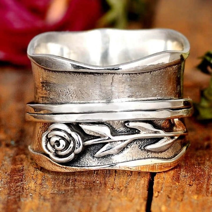 Vintage Silver Flower Ring 