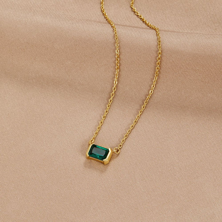 Delicate Emerald Necklace 