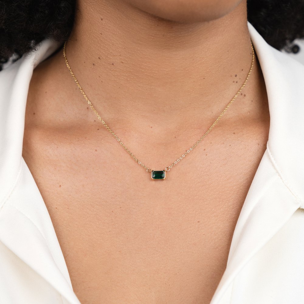 Delicate Emerald Necklace 
